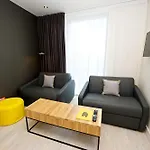 Staycity Aparthotel 4*