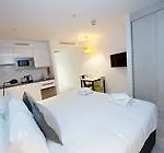 Aparthotel Staycity 4*