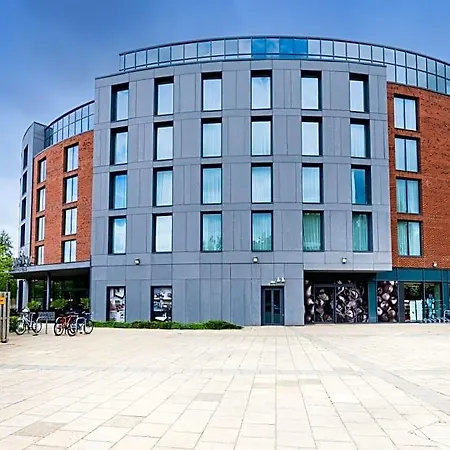 公寓式酒店 Staycity 4*