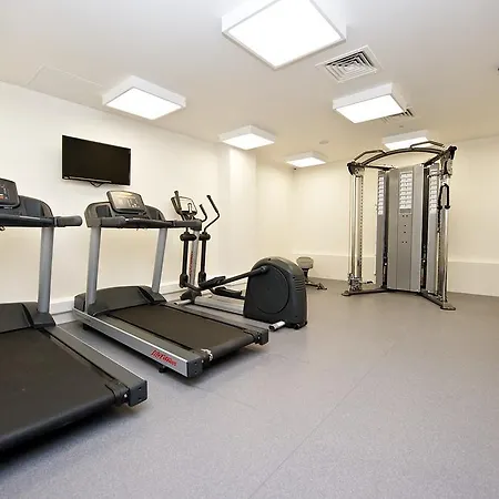 Staycity Ξενοδοχείο με διαμερίσματα 4*