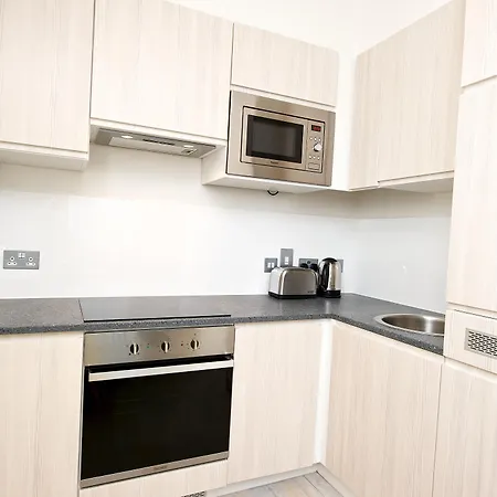 Ξενοδοχείο με διαμερίσματα Staycity