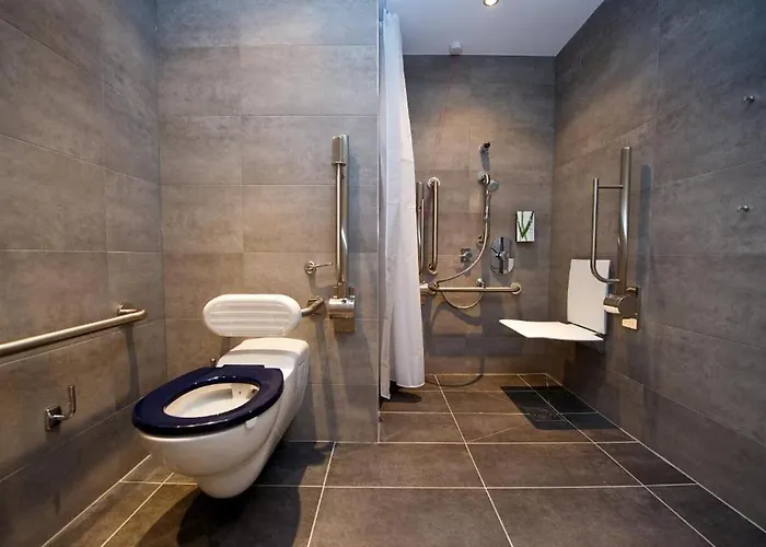 Aparthotel Staycity 4*